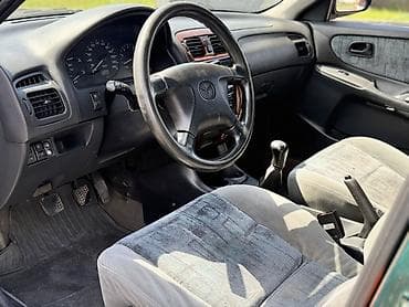 mitsubishi eclipse: Mazda 626: 1997 г., 1.8 л, Механика, Бензин, Седан — 7