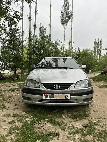 Унаа: Toyota Avensis: 2001 г., 1.8 л, Кол менен иштөөчү, Газ, Седан — 2