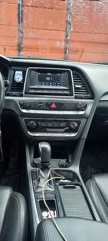 elantra 2019: Hyundai Sonata: 2018 г., 0.2 л, Автомат, Газ, Седан — 4