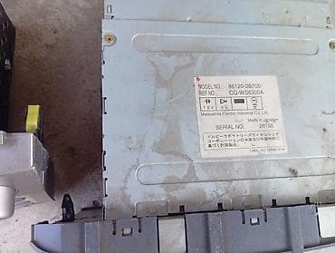 Штатные автомобильные магнитолы Toyota (2 штуки) Камри 45.авенсиз 2004