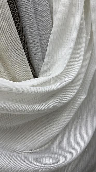 отк наличка: 🧵 ТРЕБУЕТСЯ УТЮЖНИЦА ДЛЯ ШТОР! В шторную мастерскую требуется — 1