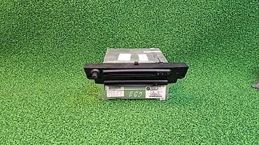 Магнитола Е60 9 138 442 Год 2006 В отличном состоянии, очень большой