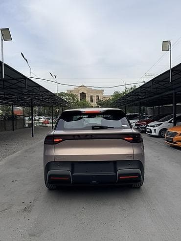 li l7 max: Changan Qiyuan Q05: 2026 г., Электромобиль — 4