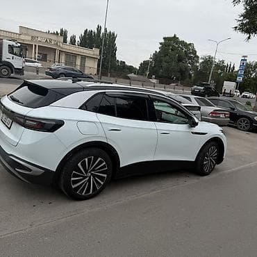 wuling mini ev: Volkswagen ID.4: 2022 г., 0.1 л, Автомат, Электромобиль, Кроссовер — 5