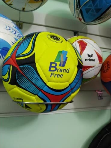 мячи для художественной гимнастики: Футбольные мячи 4 размер в оптовом магазине SPORTWORLDKG Качество — 1