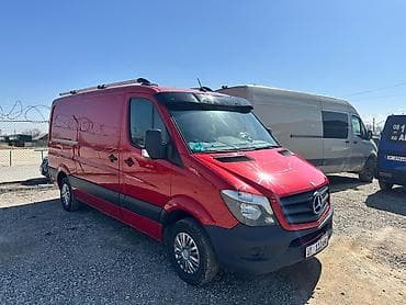 средний кузов ву: Легкий грузовик, Mercedes-Benz — 9