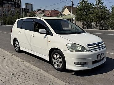 spark 2012: Toyota Ipsum: 2003 г., 2.4 л, Автомат, Бензин, Минивэн — 1