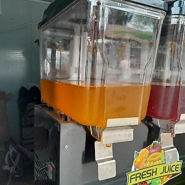 Трёхсекционный диспенсер для напитков (juice dispenser) - 3