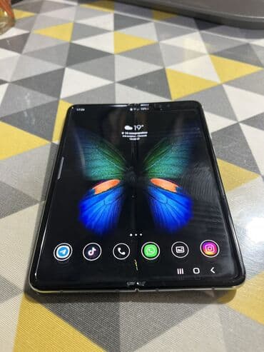 раскладушка телефон самсунг: Samsung Galaxy Fold 5G, Б/у, 512 ГБ, цвет - Серебристый, 1 SIM — 3