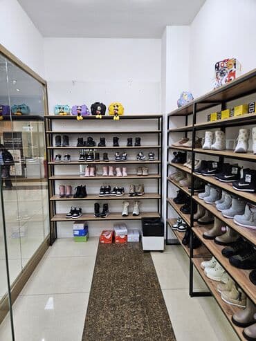 вет аптеки: Продаю бутик в Торговом центре в центре города с мебелю цена 80000 — 3