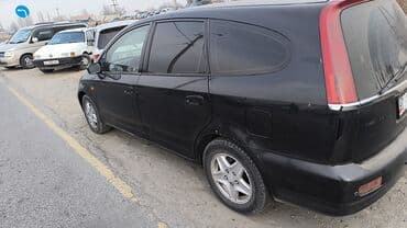 нексия 1 2: Honda Stream: 2002 г., 2 л, Автомат, Бензиновая, Минивэн — 4