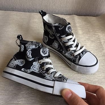 Детские слипоны/кеды Наименование: H&M Motorcycle Print High Top at lalafo.kg Детские слипоны/кеды Наименование: H&M Motorcycle Print High Top