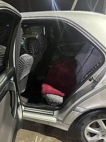 на мерседес 202: Mercedes-Benz C-Class: 1998 г., 2.4 л, Ручные, Газ, Седан — 8