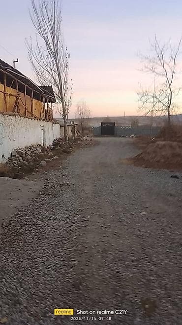 продаю дом жибек жолу бишкеке: Ноокаттын Котормо айлында 7 комната 3 соору 3 жертулоо 3 склад 4 — 4