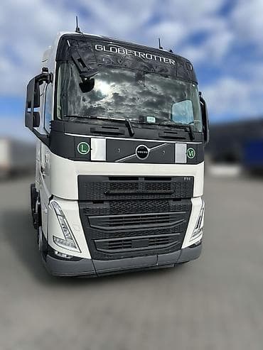 Унаа: Сүйрөгүч, Volvo, 2023 г. — 2