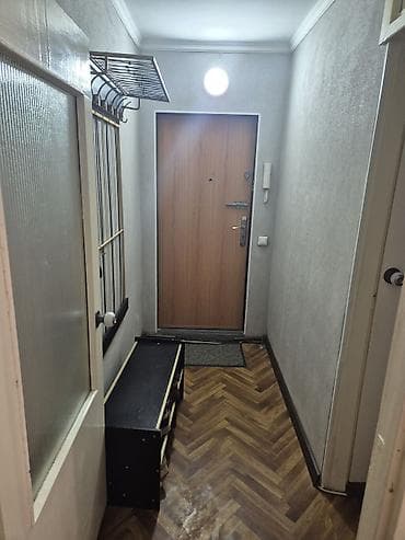 Продажа квартир: 3 комнаты, 58 м², 11 мкр 104 серия, 2 этаж, Старый ремонт — 10