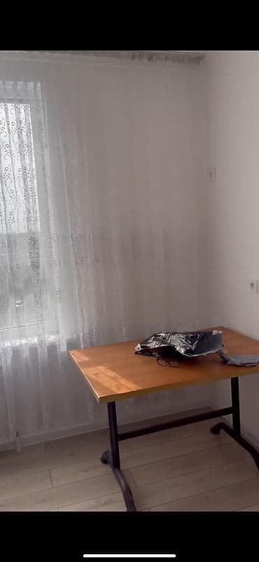Батирлер: 2 бөлмө, Толугу менен эмереги бар, Жарым -жартылай эмереги бар — 5
