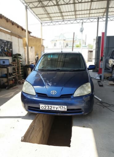 бу запчастидля япоских авто: Toyota Prius: 1999 г., 1.5 л, Робот, Гибрид, Седан — 1