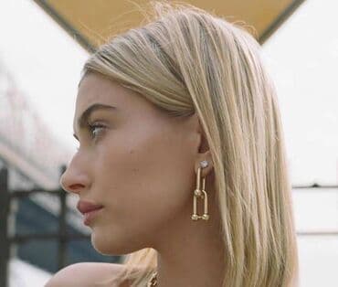 диадема ободок: Золотистые серьги У в оригинальном геометрическом дизайне. Украшения — 2