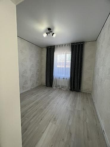 сдаю ош базар: Срочно продаю большой дом Газ отопления 2026 года постройки звоните — 5