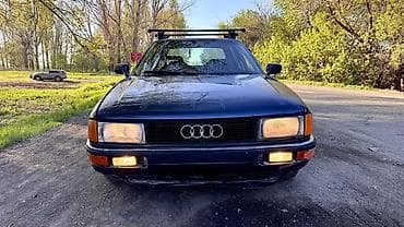 Audi 80: 1987 г., 1.8 л, Механика, Бензин, Седан