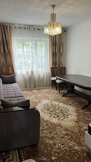 квартира в улан 2: Срочно продаю 2ком кв район гостиница 27дом 1этаж Планировка: - — 5