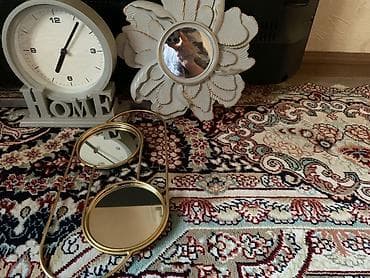 швейцарские часы: Набор декора для дома: настольные часы и два зеркала Состав: - — 3