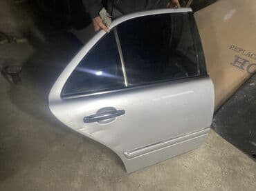 дубль кабина авторынок бишкек мерседес спринтер грузовой: Дверь Задняя правая Mercedes-Benz, Б/у, Оригинал — 1