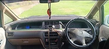 step 2: Honda Odyssey: 1998 г., 2.3 л, Автомат, Бензин, Минивэн — 4
