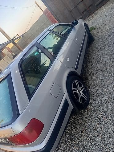 Транспорт: Audi 100: 1993 г., Универсал — 4