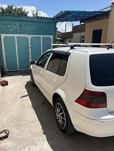 фаркоп на голф: Volkswagen Golf: 2002 г., 2 л, Механика, Бензин, Хэтчбэк — 3