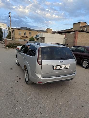 bmw touring: Ford Focus: 2008 г., 1.8 л, Механика, Бензин, Универсал — 3