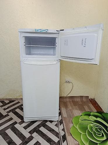 самова: Холодильник Indesit, Б/у, Двухкамерный, De frost (капельный), 60 * 155 * 60 — 5