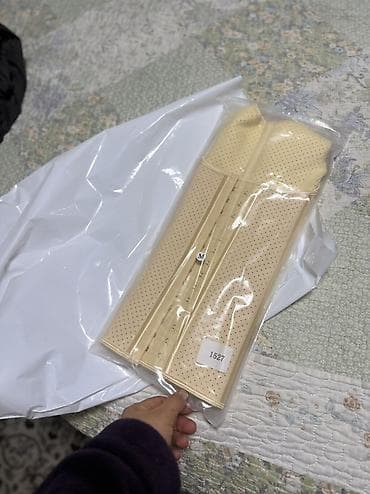 костыли аренда: Латексный перфорированный корсет-утяжка - Материал: плотный — 1