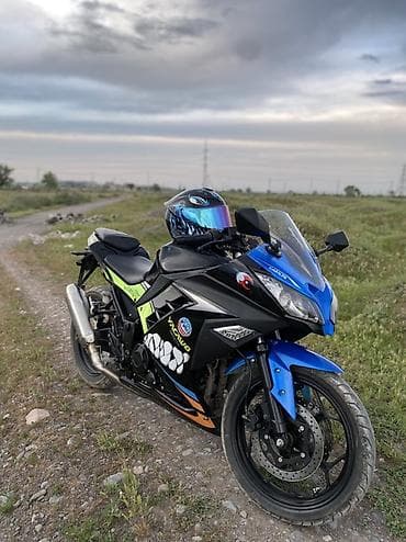 купить мотор мотоцикла: Спортбайк Kawasaki, 400 куб. см, Бензин, Взрослый — 4