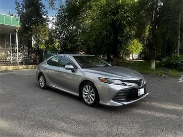 Toyota Camry: 2020 г., 2.5 л, Автомат, Бензин, Седан at lalafo.kg Toyota Camry: 2020 г., 2.5 л, Автомат, Бензин, Седан