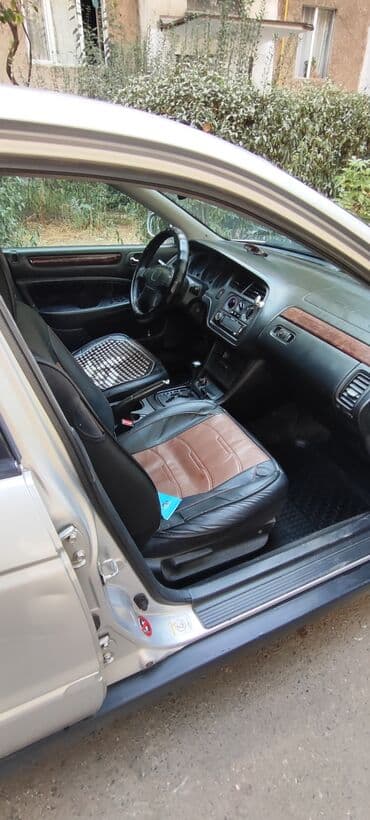 афто дом: Honda Accord: 1999 г., 2.3 л, Автомат, Бензин, Седан — 5