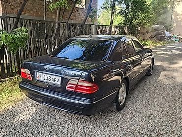 срочная авто: Mercedes-Benz E-Class: 2001 г., 3.2 л, Автомат, Бензин, Седан — 2