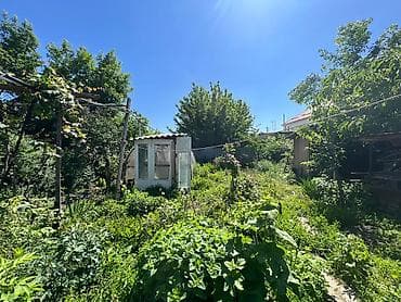 пл: Продам. Пол дома 34м2, участок 4,2 сот, р-н Пишпек, 94,5т$ (8 268 750 — 10