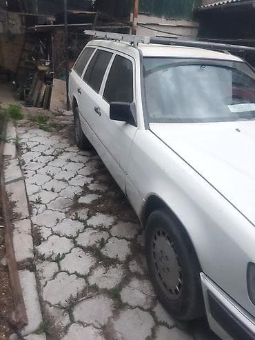 e53 4 8: Mercedes-Benz W124: 1991 г., 2 л, Механика, Бензин, Универсал — 10