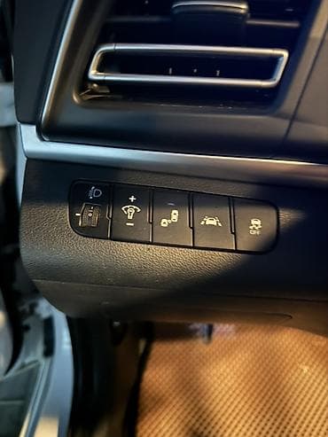 Унаа сатуу: Hyundai Avante: 2019 г., 1.6 л, Автомат, Бензин, Седан — 8