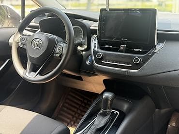 fort focus: Toyota Corolla: 2019 г., 1.8 л, Вариатор, Гибрид, Седан — 5