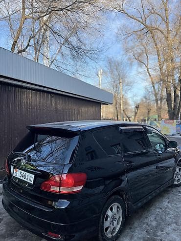 Toyota Ipsum: 2003 г., 2.4 л, Автомат, Газ, Универсал