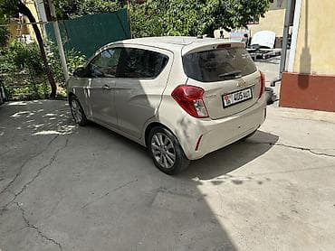 шевралета: Chevrolet Spark: 2017 г., 1 л, Автомат, Бензин, Хэтчбэк — 4