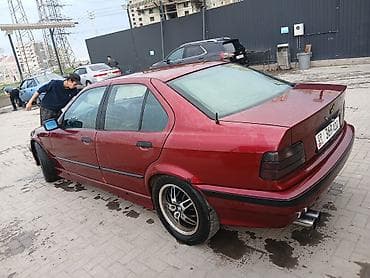 BMW 3 series: 1992 г., 2.5 л, Кол менен иштөөчү, Бензин, Седан — 5