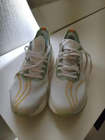 лининг анта: Кроссовки Lining original покупал за 9000 один (раз носила не — 1