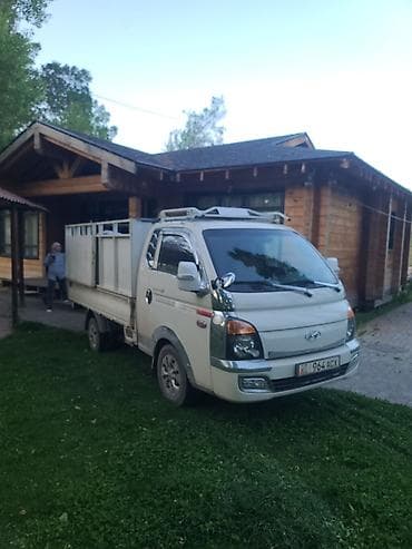 Заказать Хендай портер, Переезд, Другие опции at lalafo.kg Заказать Хендай портер, Переезд, Другие опции