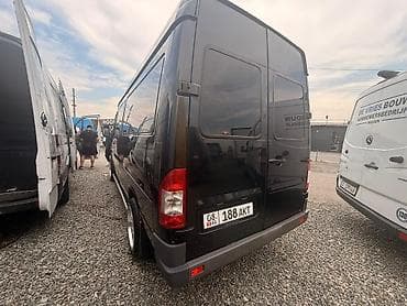 спринтер вкуп: Mercedes-Benz Спринтер: 2002 г., 2.7 л, Робот, Дизель, Бус — 5