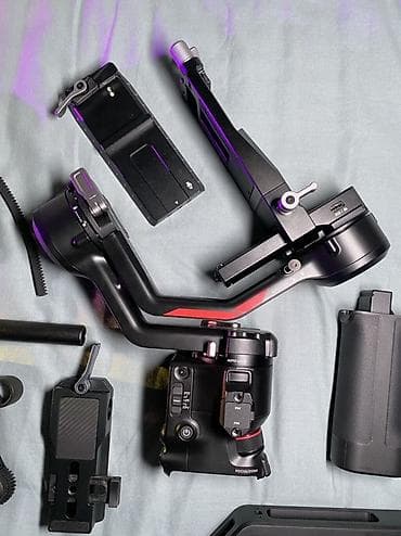 стедикам электронный: DJI RS 4 Combo — профессиональный трёхосевой стабилизатор для — 4