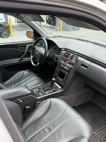 step rf3: Mercedes-Benz E-Class: 2000 г., 5.5 л, Автомат, Бензин, Седан — 10